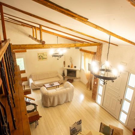 Kamera House Khordhakion Ngoại thất bức ảnh